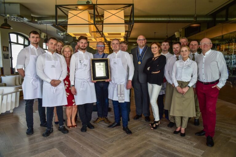 Academy visitation to Water&Wine restaurant in Nałęczów