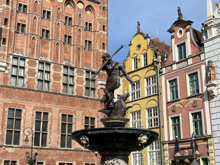 Gdansk, port city and capital of amber